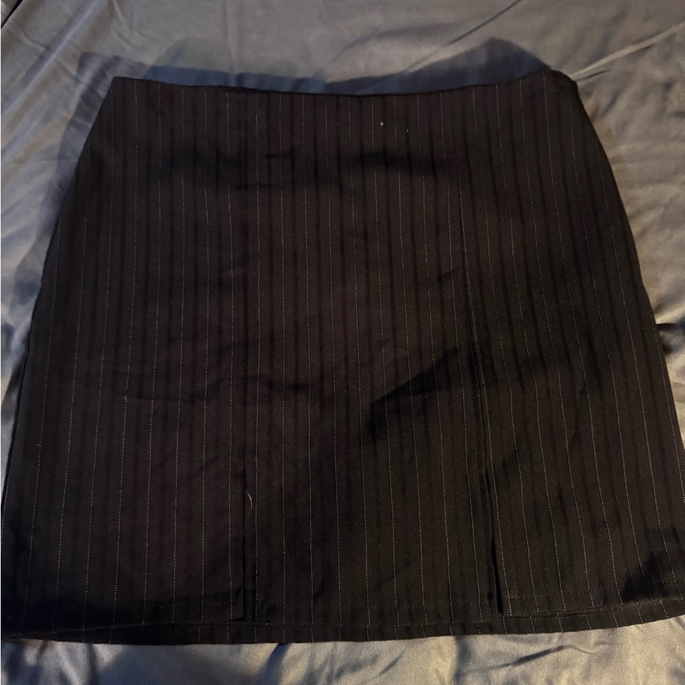 3/$25–Le Chateau Black Pinstripe Pencil Skirt